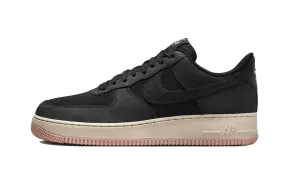 Air Force 1 Low '07 LX Black Red Stardust