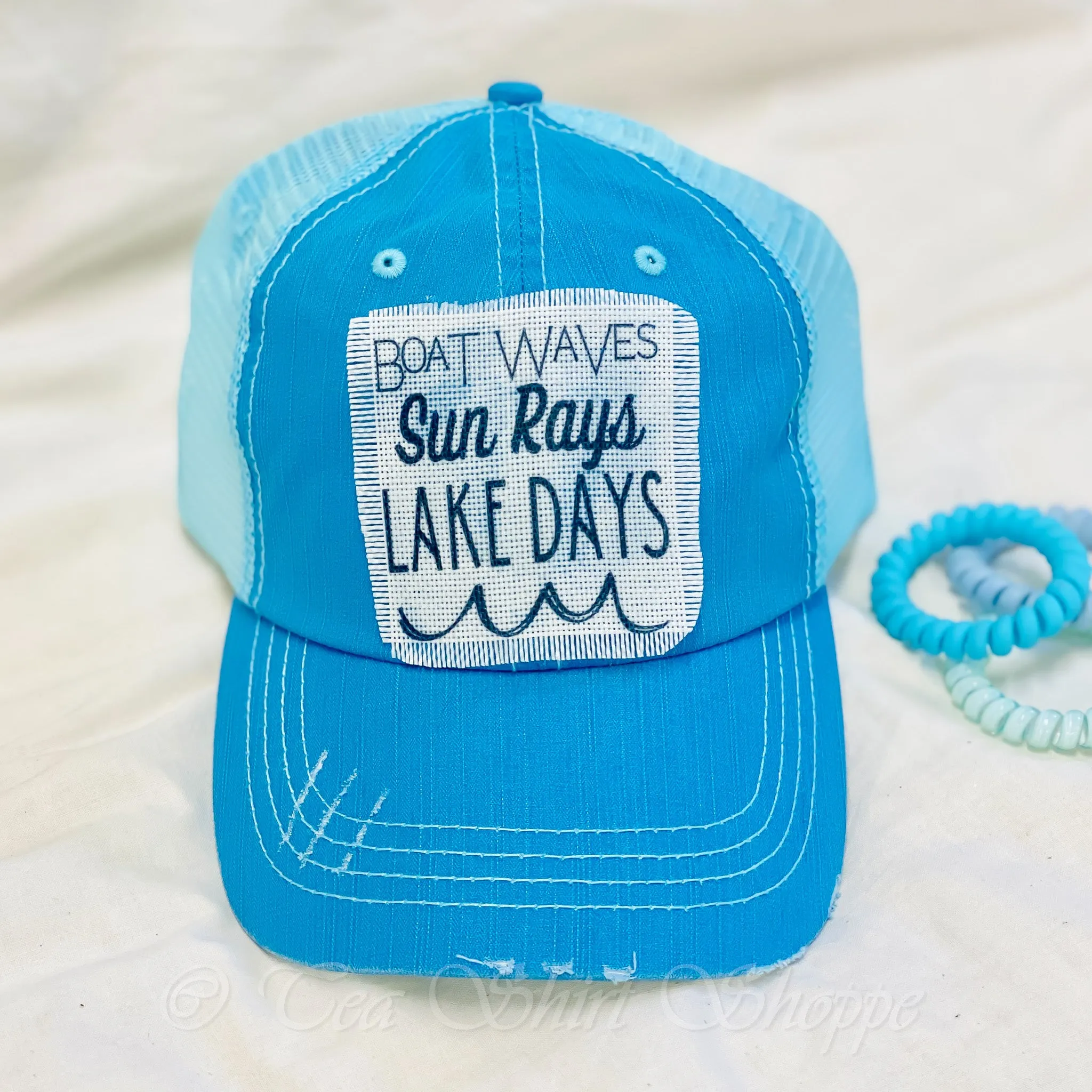 Boat Waves Sun Rays Lake Days Raggy Patchy Hat