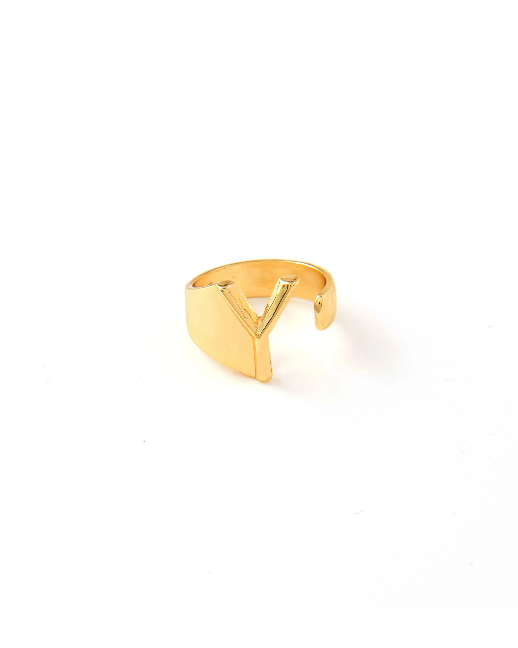 CLASSIC GOLD ALPHABET RING 2456 - قلادة