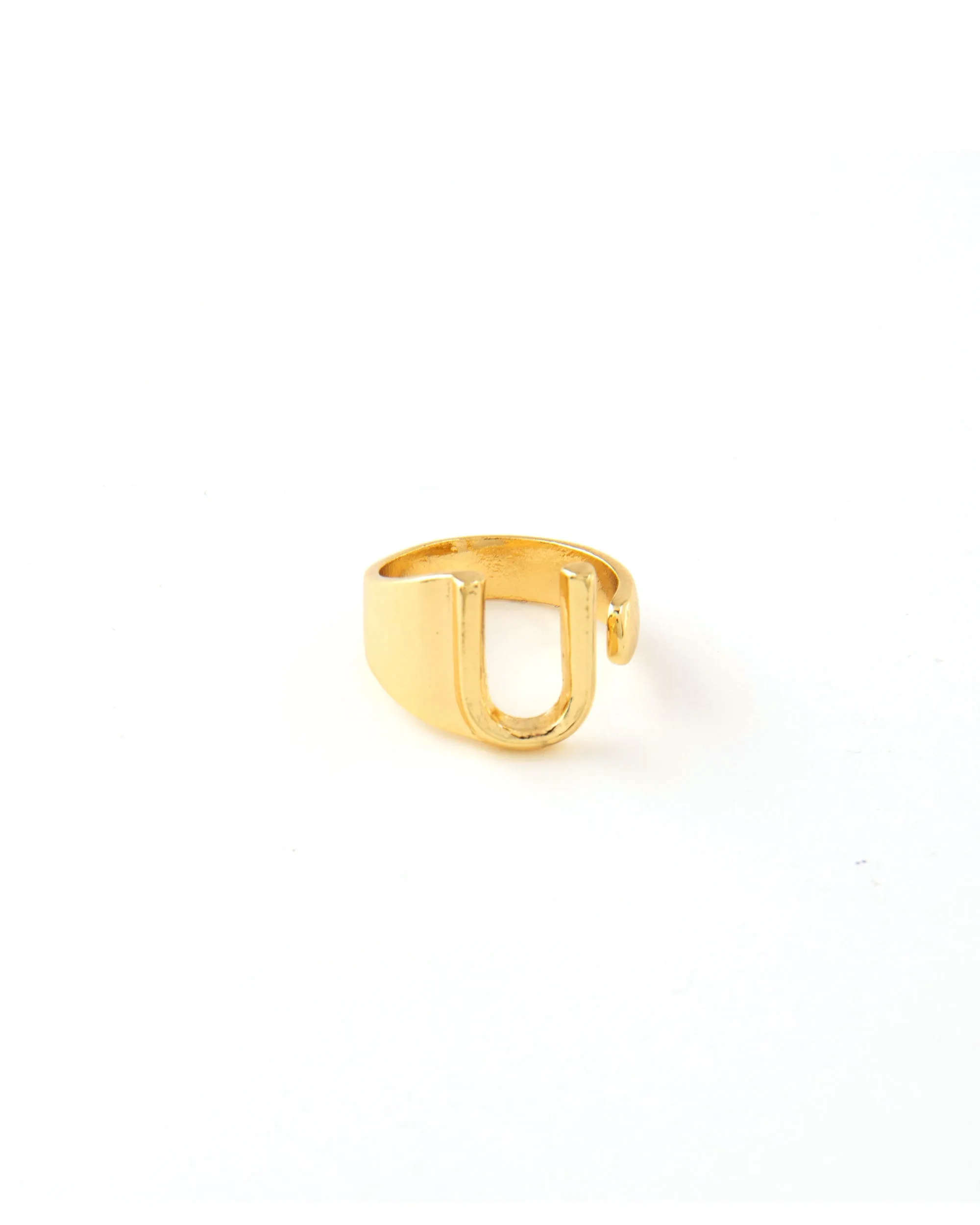 CLASSIC GOLD ALPHABET RING 2456 - قلادة