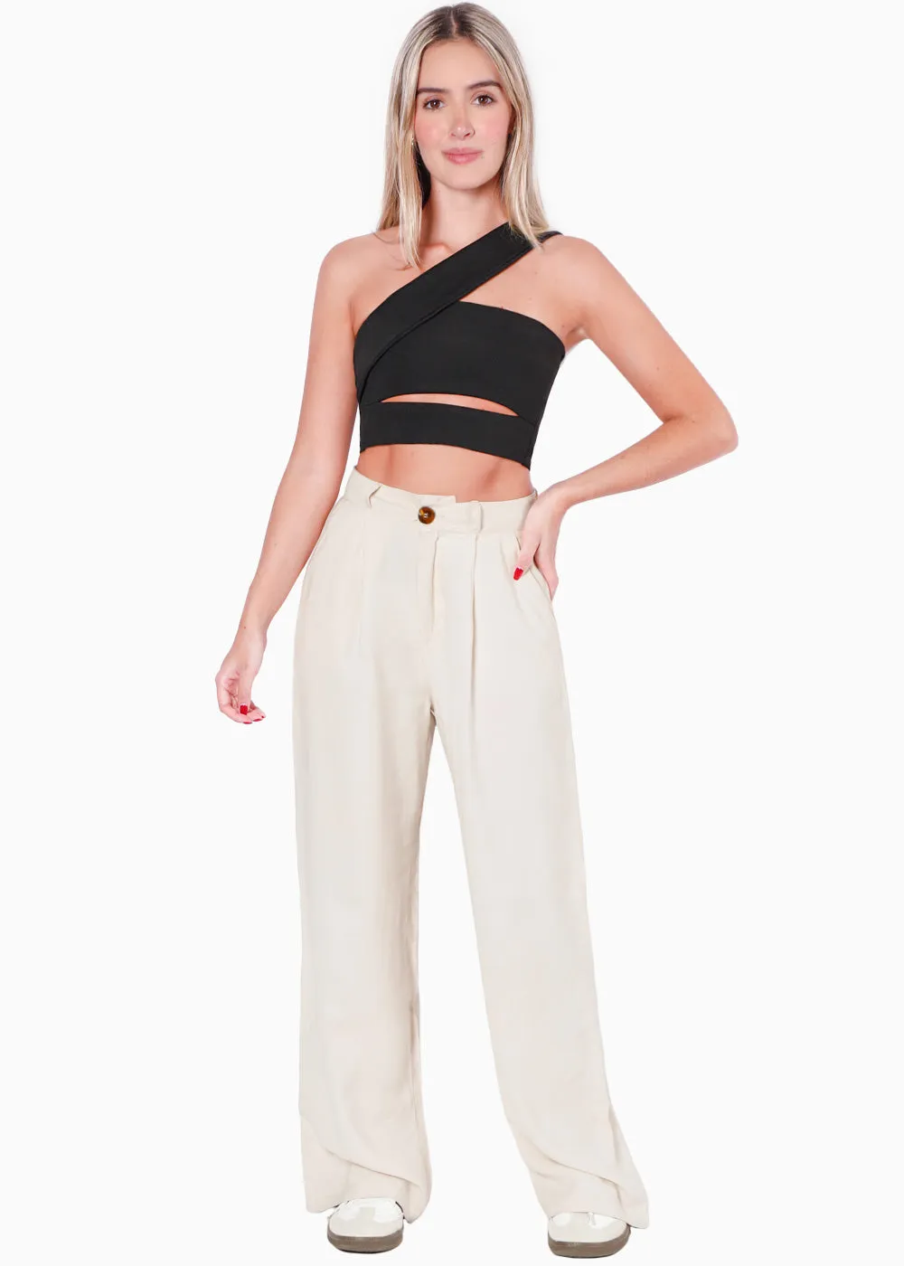 Crop top strapless con cut out y cargadera en diagonal - SODHANA