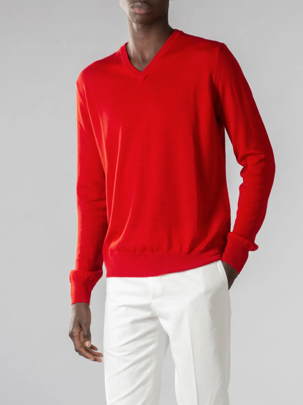 Extrafine Merino V-Neck Red