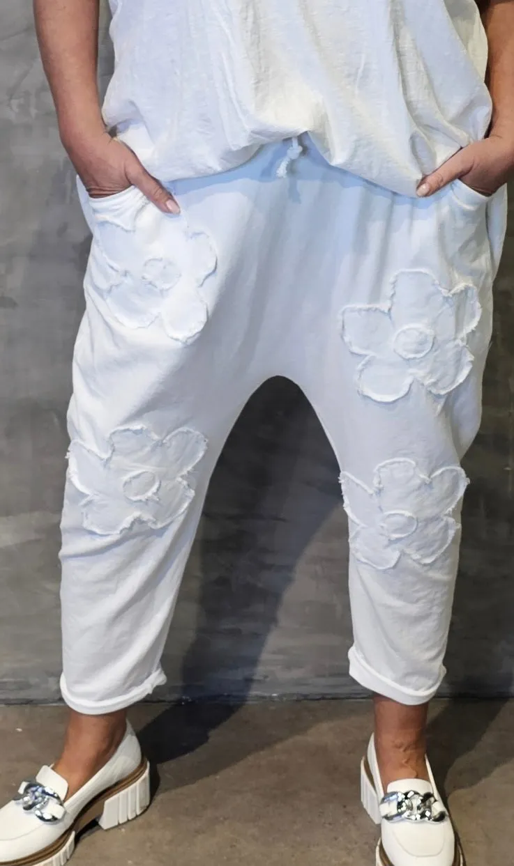 Flower Baggy Soft Pant White