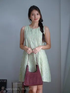 Mayve swing dress - Apple green eyelet