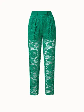 Tapered Hose aus Floral Techno Spitze mit Bundfalten