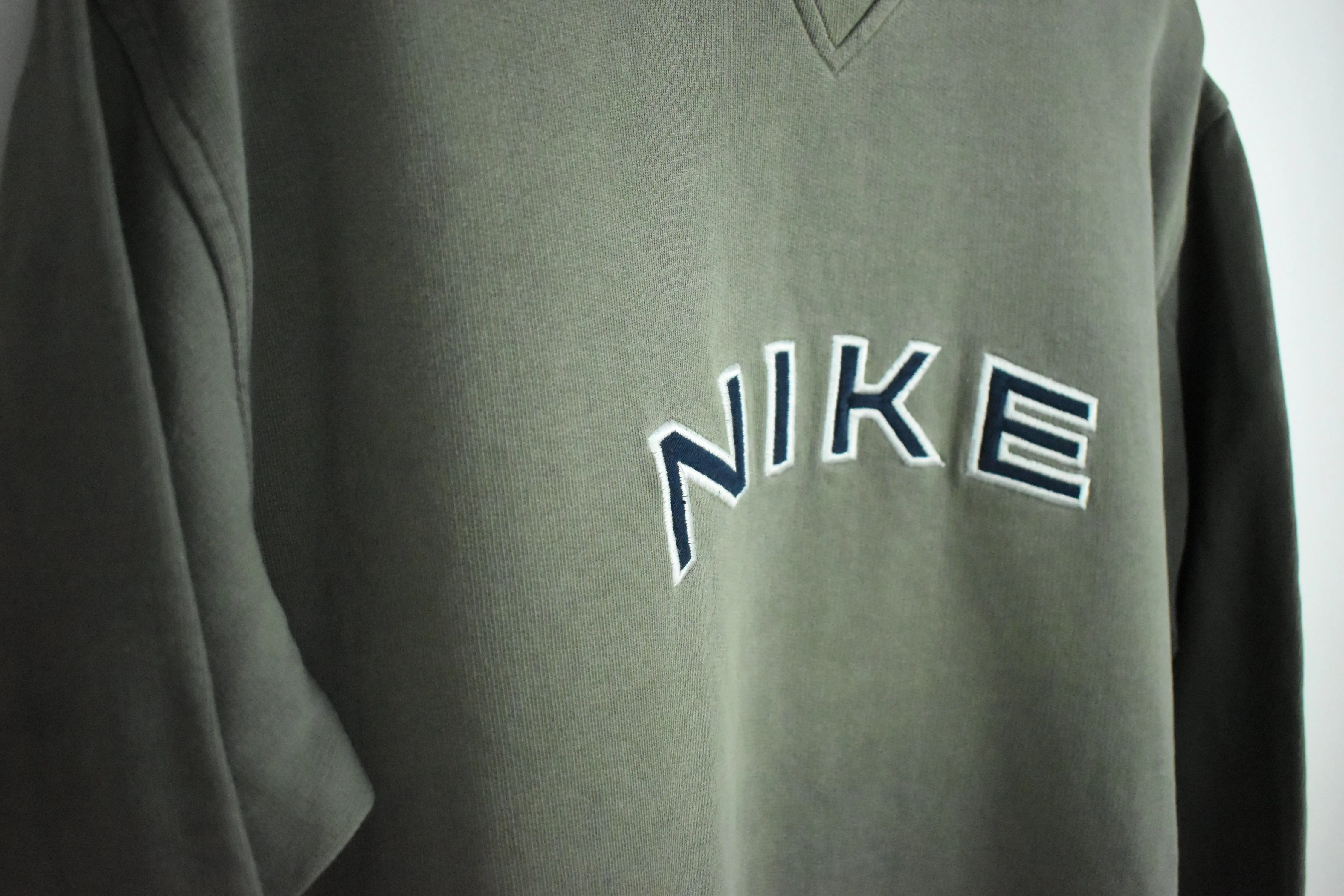 Vintage Nike Embroidered Sweatshirt Small